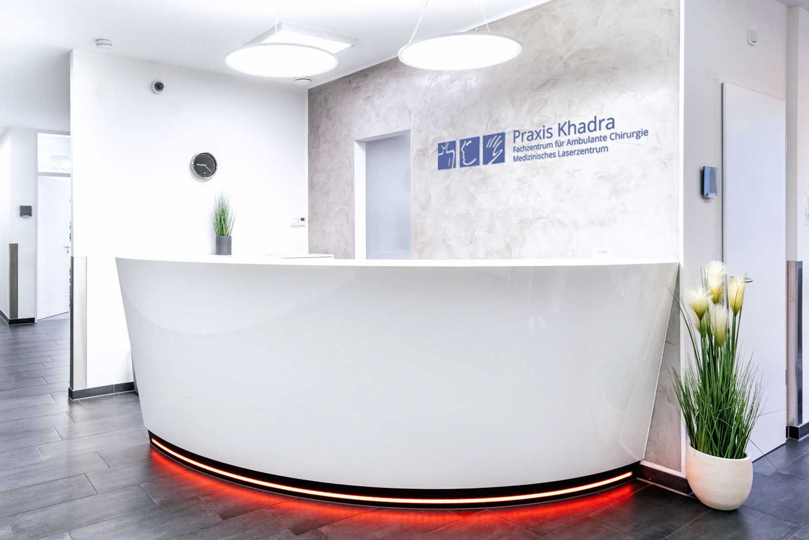 Praxis Khadra – Eingangsbereich